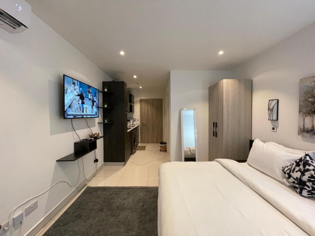 The Lennox Luxury Suites & Apartments Accra Ngoại thất bức ảnh