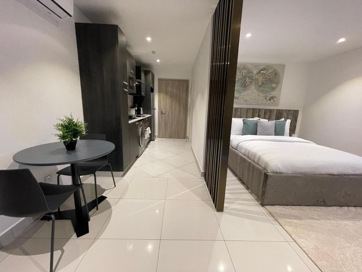 The Lennox Luxury Suites & Apartments Accra Ngoại thất bức ảnh