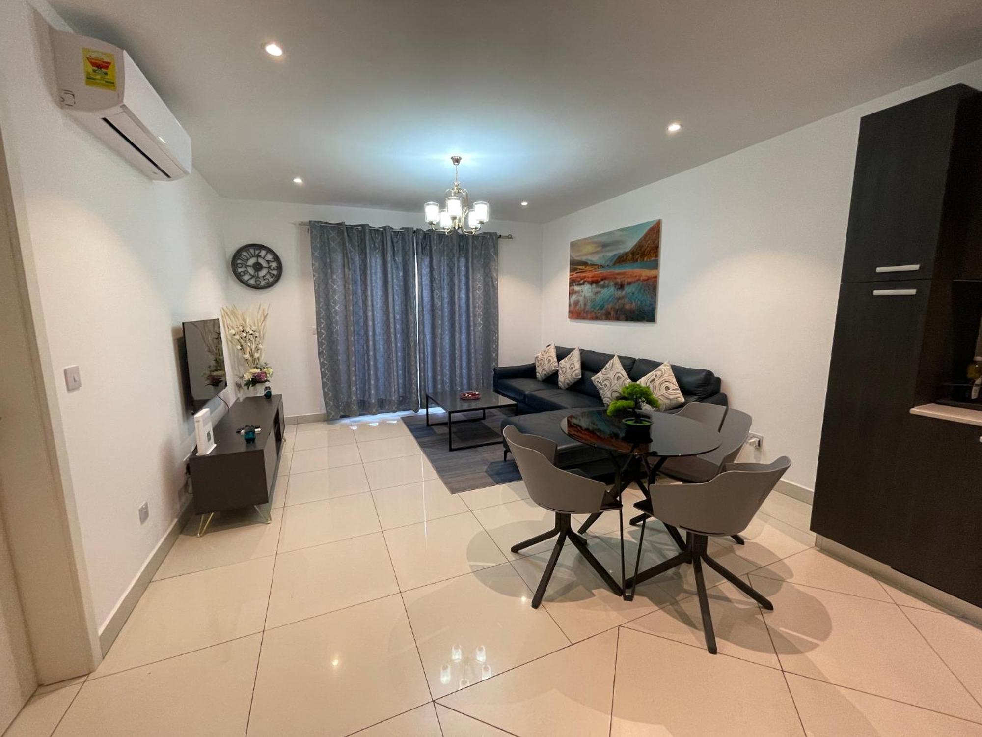 The Lennox Luxury Suites & Apartments Accra Ngoại thất bức ảnh