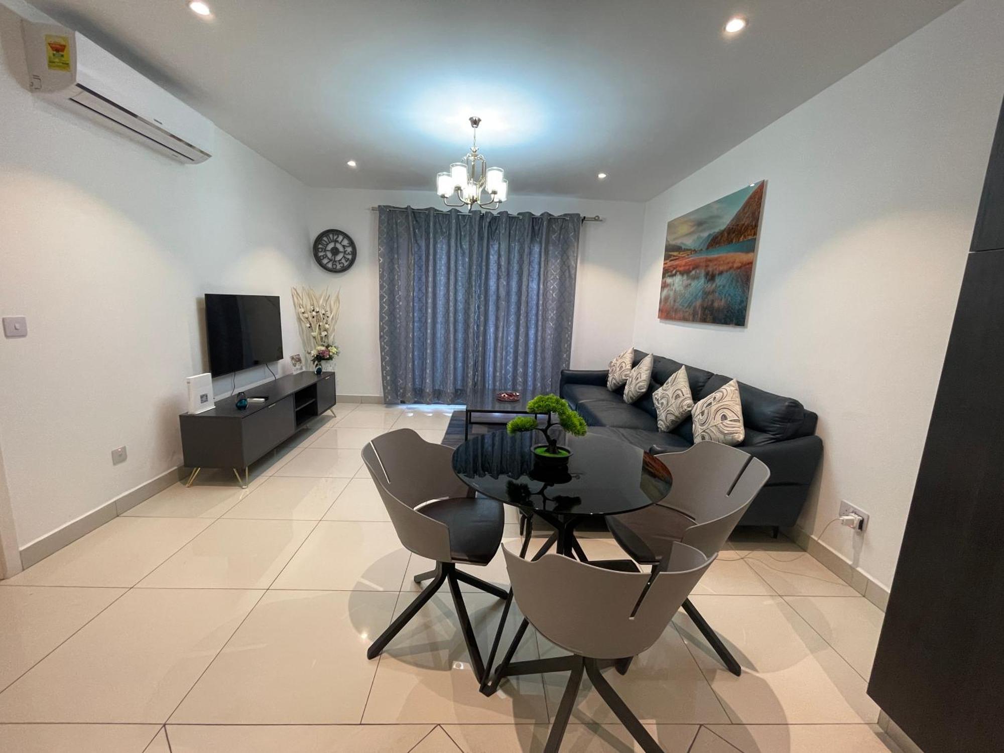 The Lennox Luxury Suites & Apartments Accra Ngoại thất bức ảnh