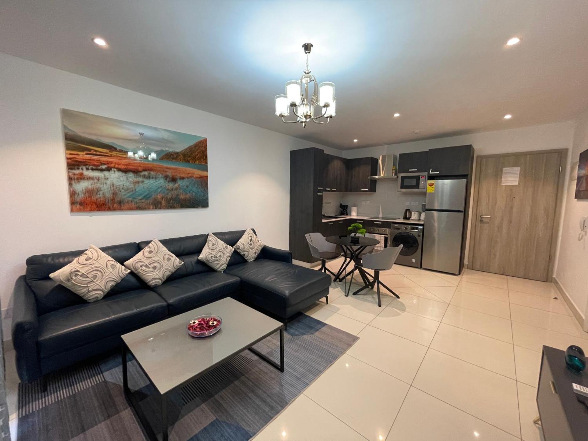 The Lennox Luxury Suites & Apartments Accra Ngoại thất bức ảnh